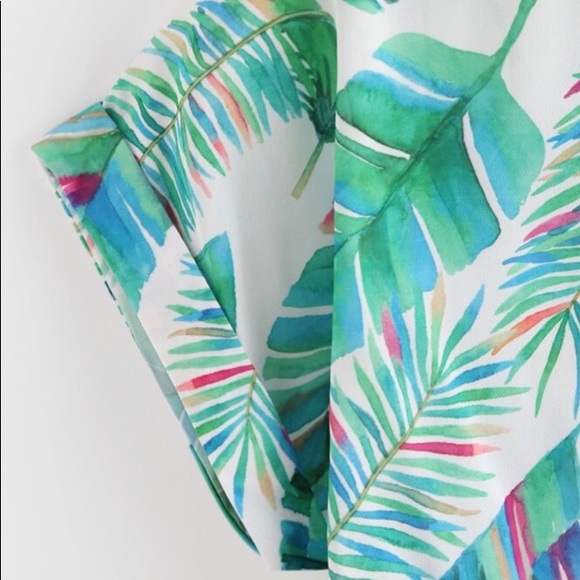 BLUE LEAF CAP SLEEVE TOP - Picture 3 of 8